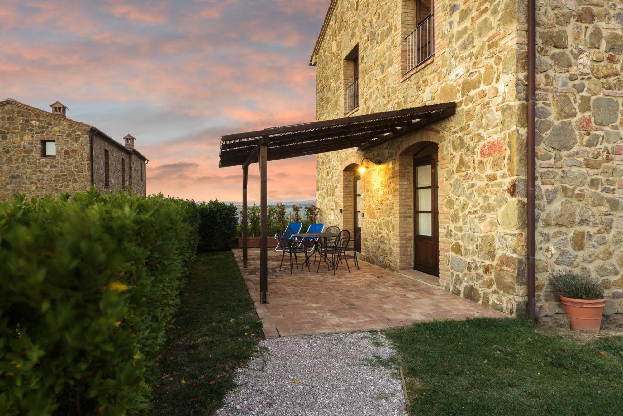 Podere Ampella Villa San Giovanni d'Asso Exterior photo